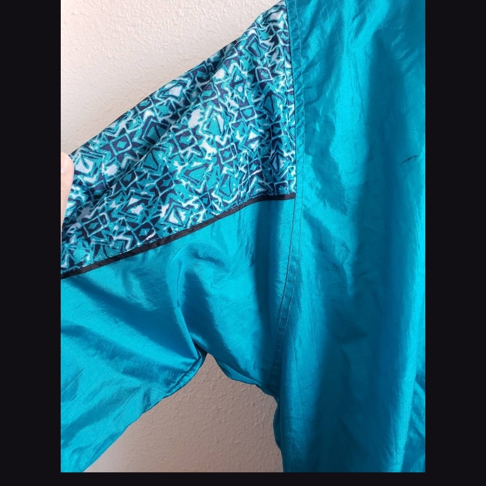 Honors Plus Size Vintage Turquoise Lined Nylon Track Full Zipper Jacket - Picture 9 of 9